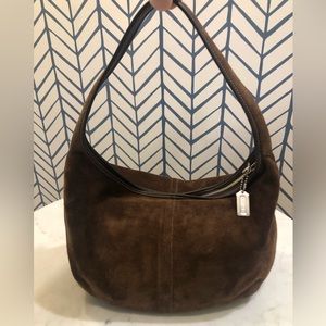 Vintage Coach Brown Suede Leather Shoulder Bag EEUC w/Silver Zipper And logo tag